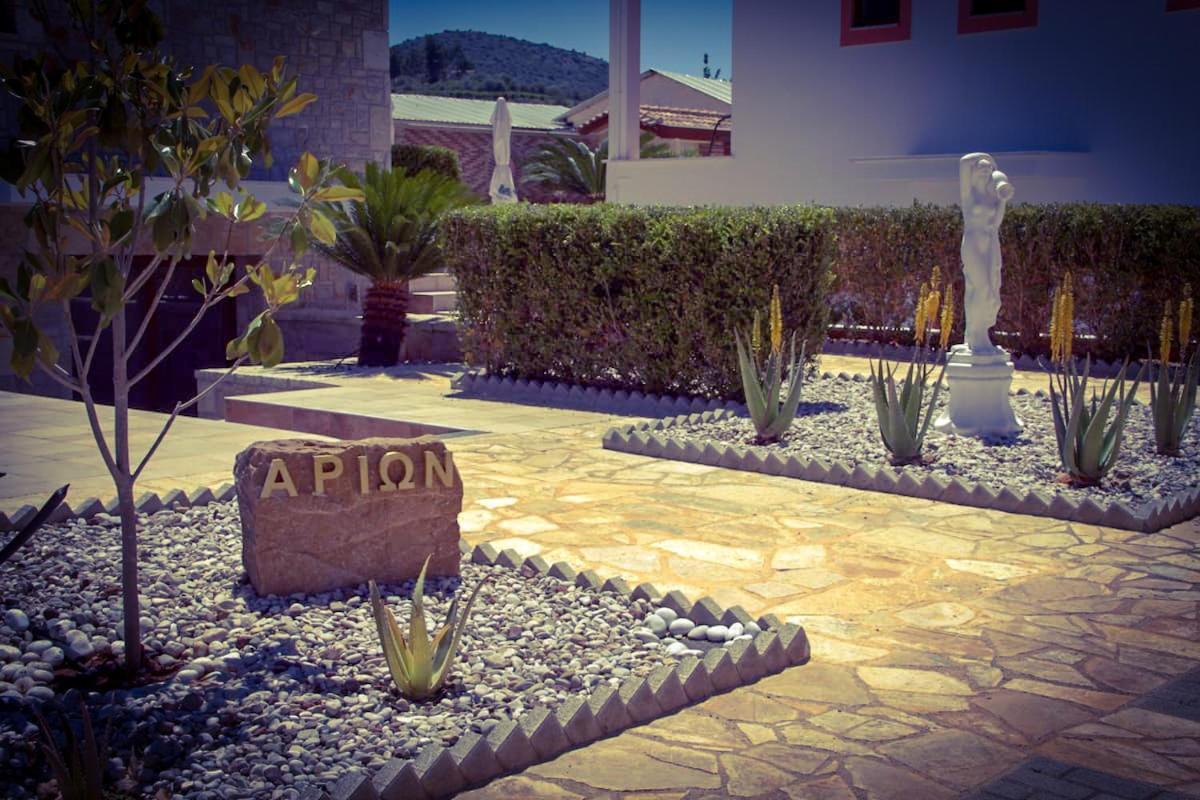 נאפפליו Αριων Village & Suites מראה חיצוני תמונה