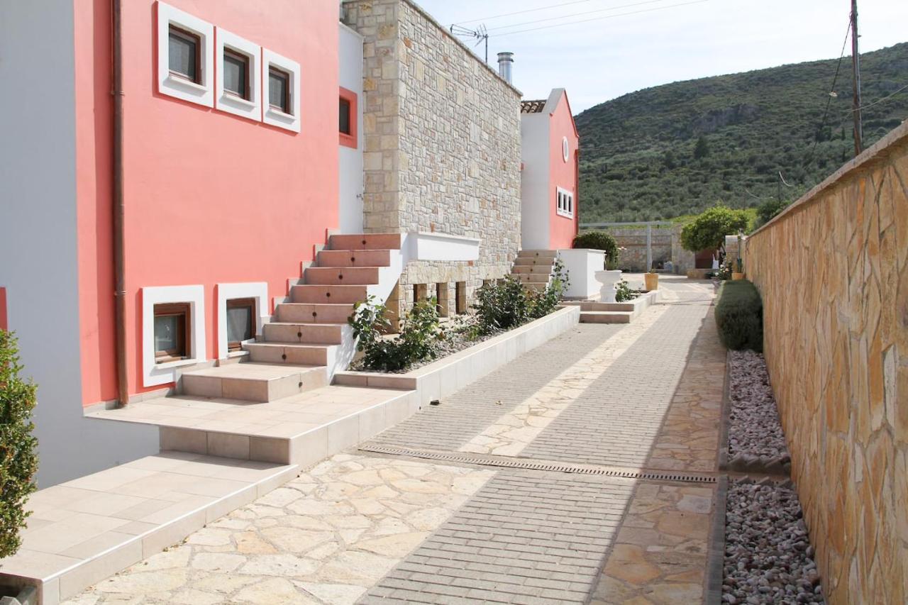 נאפפליו Αριων Village & Suites מראה חיצוני תמונה