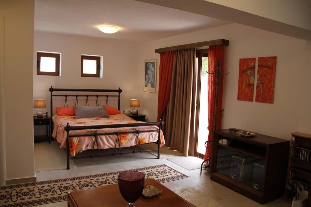 נאפפליו Αριων Village & Suites מראה חיצוני תמונה