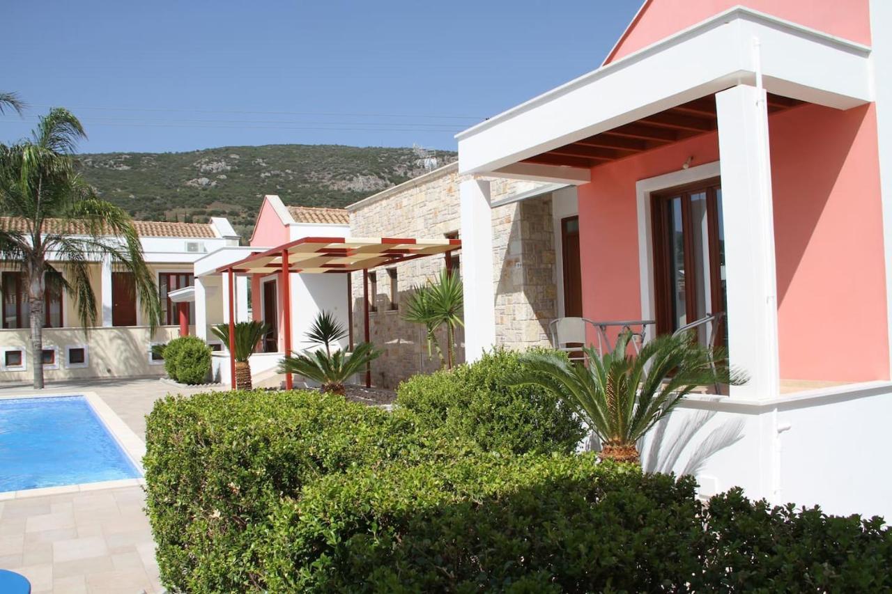 נאפפליו Αριων Village & Suites מראה חיצוני תמונה