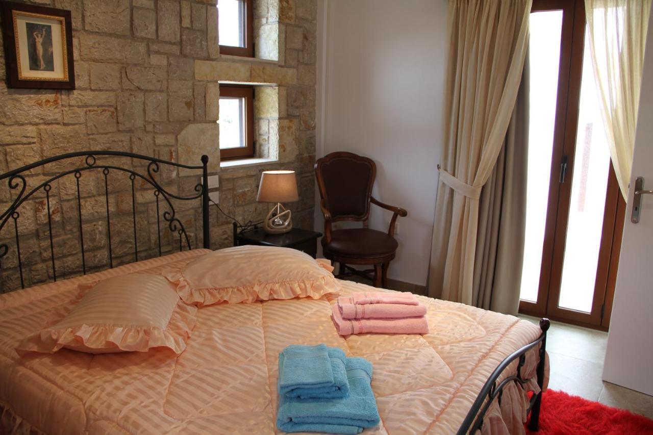 נאפפליו Αριων Village & Suites מראה חיצוני תמונה