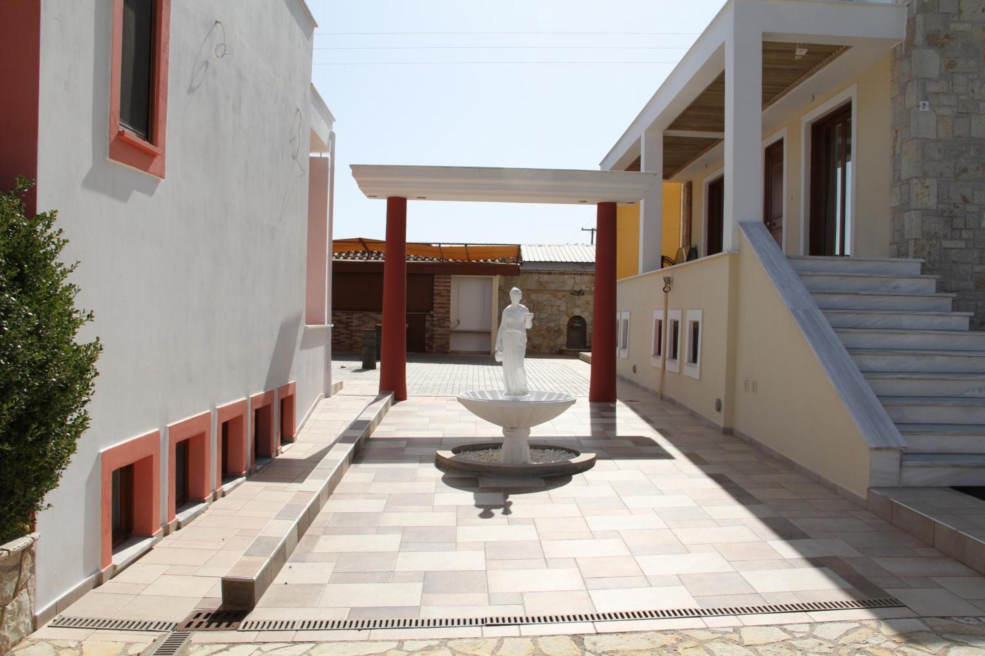 נאפפליו Αριων Village & Suites מראה חיצוני תמונה