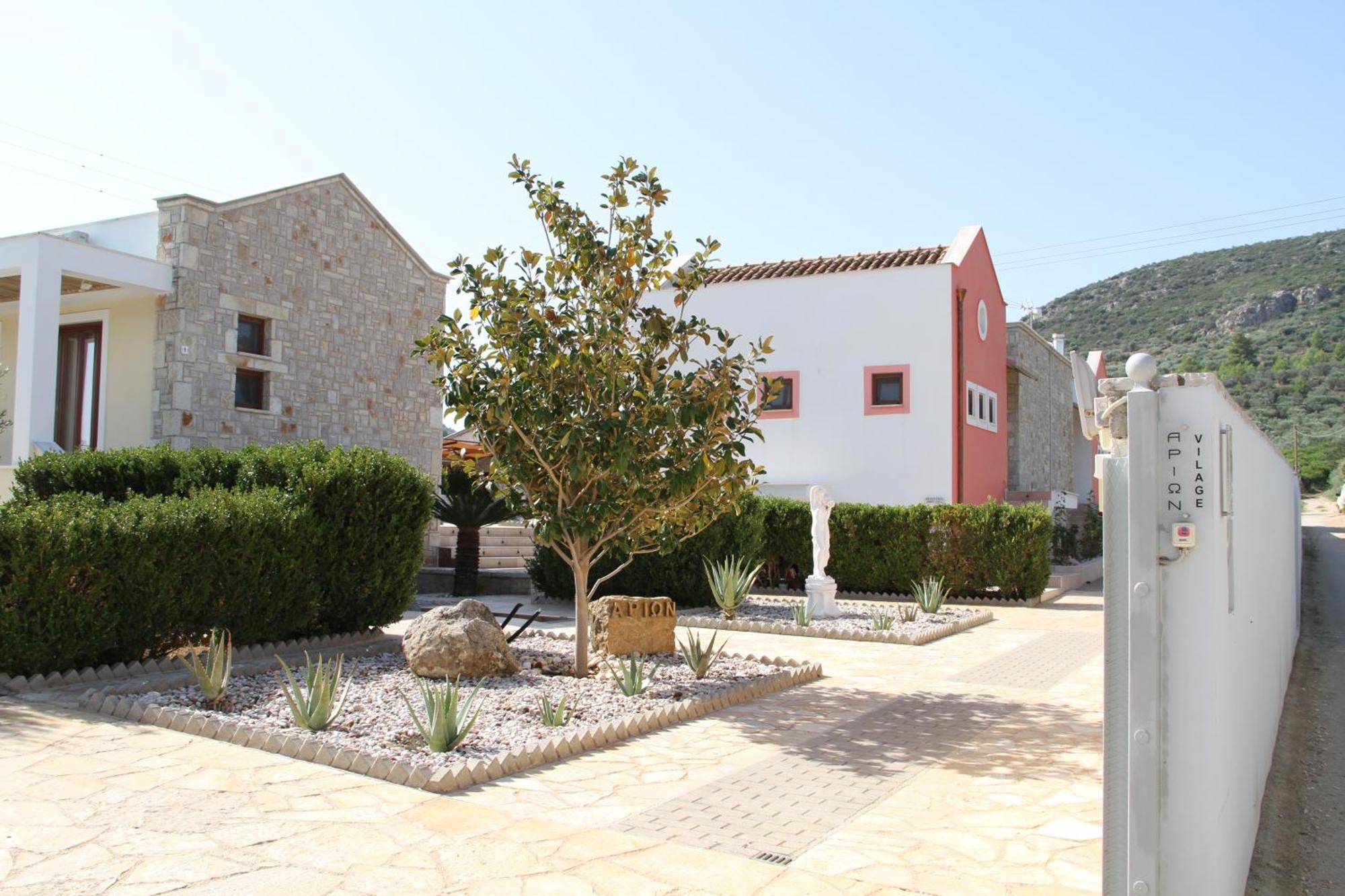 נאפפליו Αριων Village & Suites מראה חיצוני תמונה
