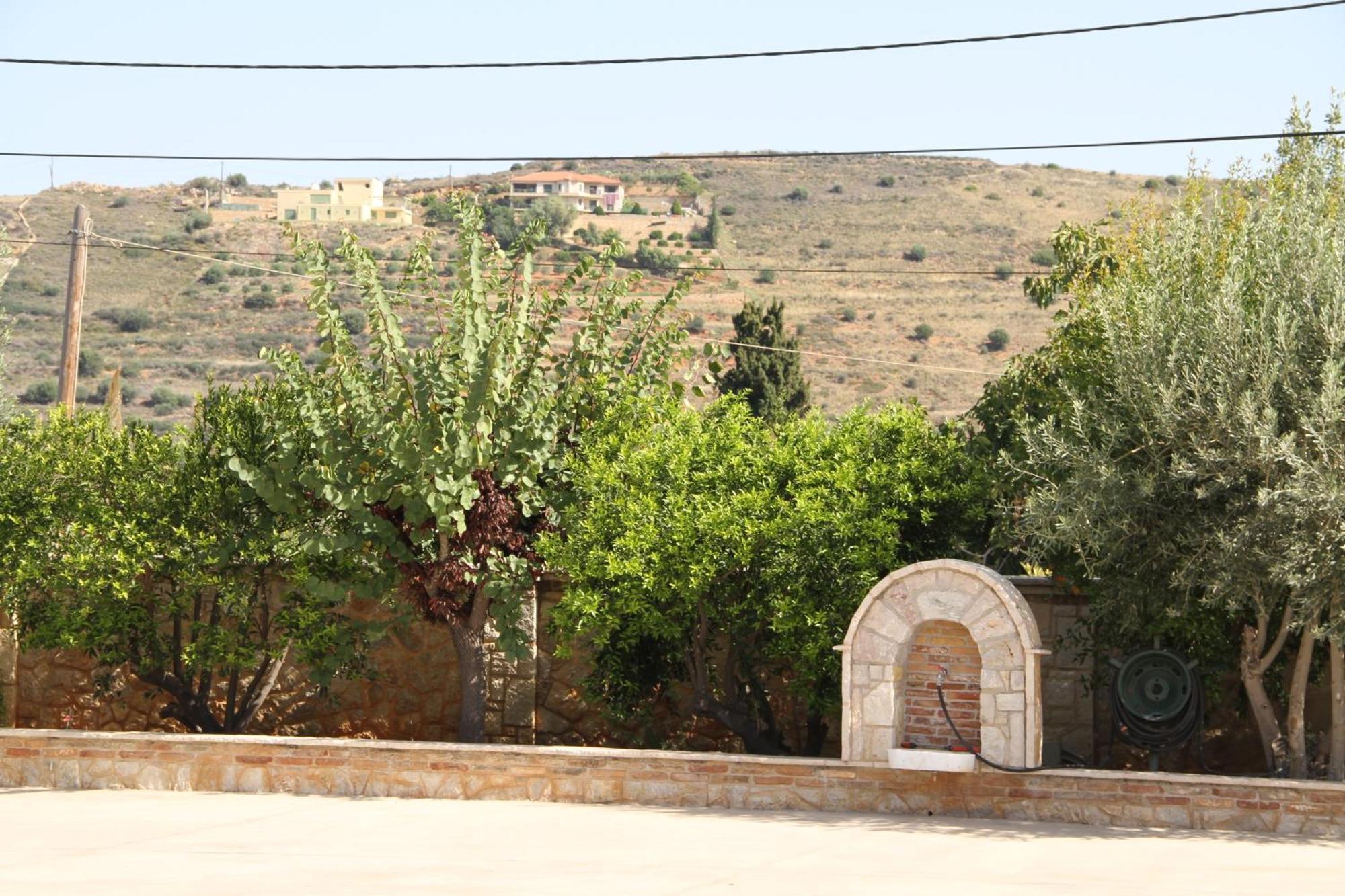 נאפפליו Αριων Village & Suites מראה חיצוני תמונה